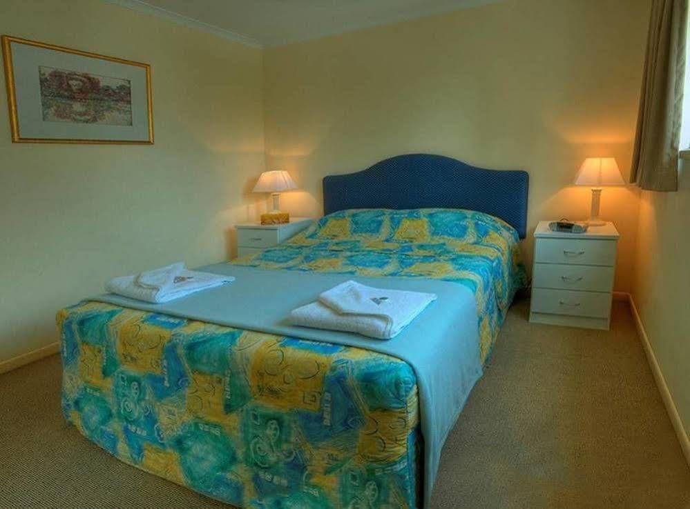 Surfers Beach Resort One Gold Coast Bagian luar foto