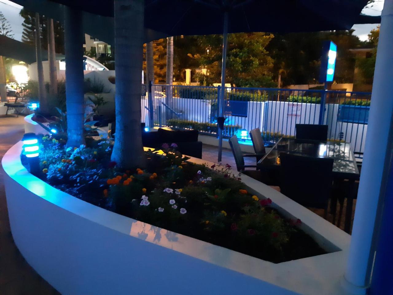 Surfers Beach Resort One Gold Coast Bagian luar foto